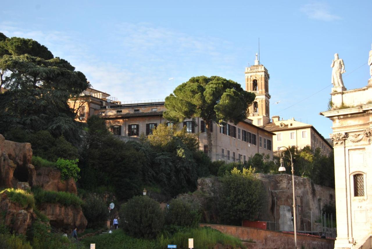 Roman Forum Apartment - The Heart Of Rome Buitenkant foto